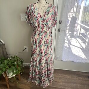Express Maxi Dress Small Floral Pleated V-Neck Ruched Sleeve Tiered